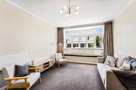 Photo of property in 10 Todman Street, Brooklyn, Wellington, 6021