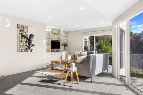 Photo of property in 2/89 Waimairi Road, Upper Riccarton, Christchurch, 8041