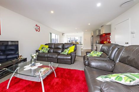 Photo of property in 25 Kotuku Crescent, Takanini, 2112