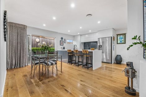 Photo of property in 187a Wallace Road, Mangere Bridge, Auckland, 2022