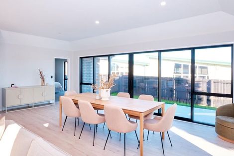 Photo of property in 11 Dolcetto Place, Pokeno, 2402