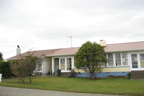 Photo of property in 6 Manapouri Street, Strathern, Invercargill, 9812