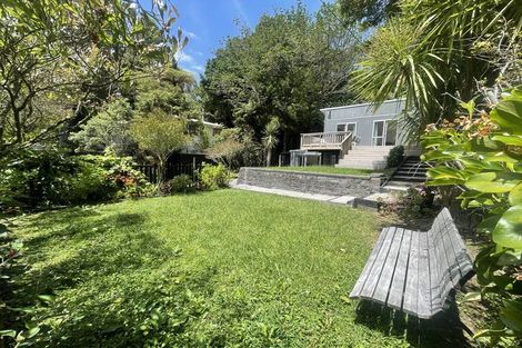 Photo of property in 37 Western Road, Laingholm, Auckland, 0604