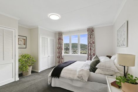 Photo of property in 5 Barrie Street, Johnsonville, Wellington, 6037