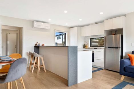 Photo of property in 116c Birkdale Road, Birkdale, Auckland, 0626