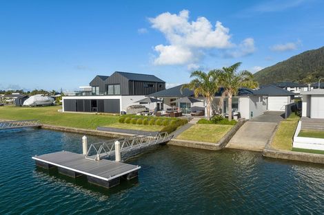 Photo of property in 133 Motu Grande, Pauanui, Hikuai, 3579