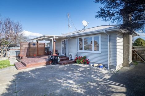 Photo of property in 42 Shackleton Street, Maraenui, Napier, 4110