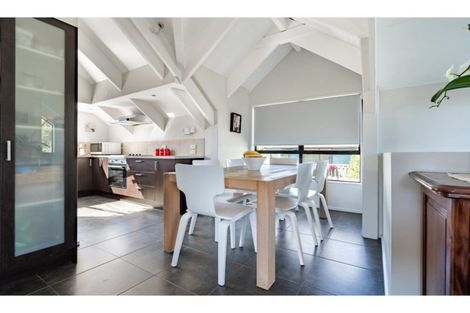 Photo of property in 121 Astley Avenue, New Lynn, Auckland, 0600