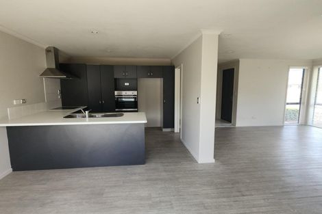 Photo of property in 22 Te Manatu Drive, Huntington, Hamilton, 3210