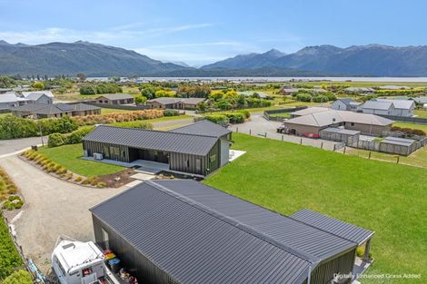 Photo of property in 49 Pukutahi Drive, Te Anau, 9600