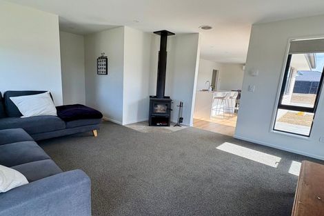 Photo of property in 37 Eric Crozier Road, Darfield, 7510