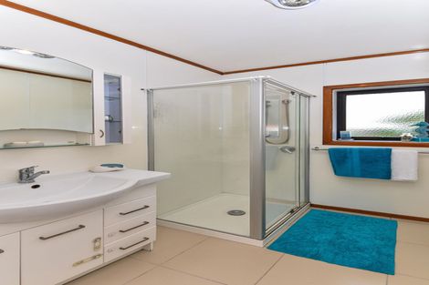 Photo of property in 8 Colin Street, Mangere, Auckland, 2022