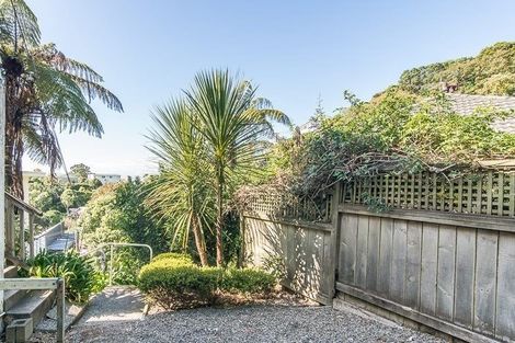 Photo of property in 12f3 Norna Crescent, Kelburn, Wellington, 6012