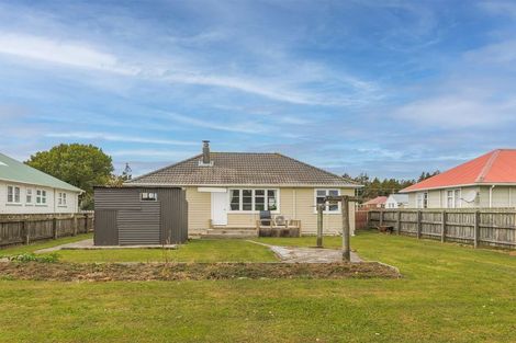 Photo of property in 4 Colvin Street, Westport, 7825