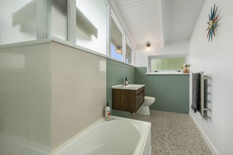 Photo of property in 4 Crossley Street, Katikati, 3129