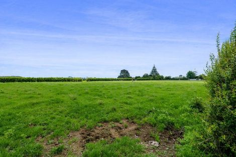 Photo of property in Upland Road, Tarurutangi, New Plymouth, 4372