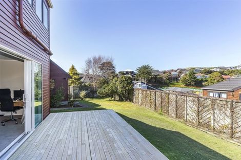 Photo of property in 19 Observatory Close, Whitby, Porirua, 5024