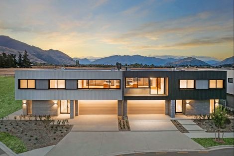 Photo of property in 25 Rubus Street, Wanaka, 9382