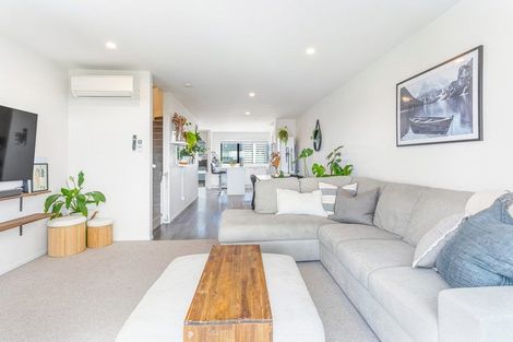 Photo of property in 40 Memorial Park Lane, Hobsonville, Auckland, 0618