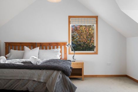 Photo of property in 76 Meadowstone Drive, Wanaka, 9305