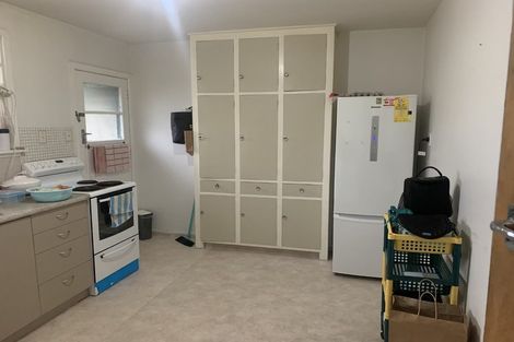 Photo of property in 105 Memorial Avenue, Burnside, Christchurch, 8053