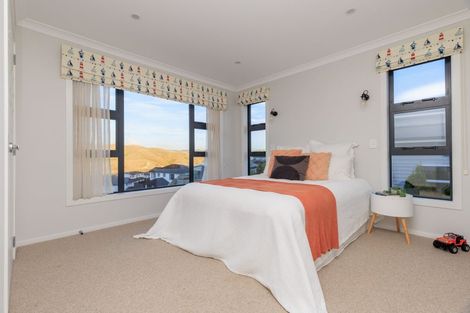 Photo of property in 6 Atherton Terrace, Churton Park, Wellington, 6037