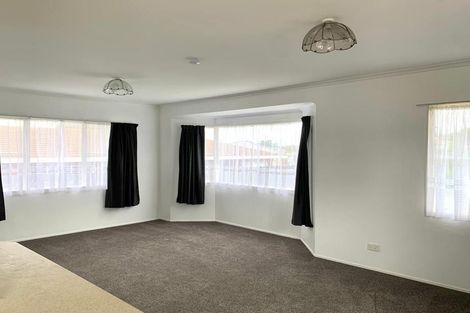 Photo of property in 1 Menary Street, Papakura, 2110