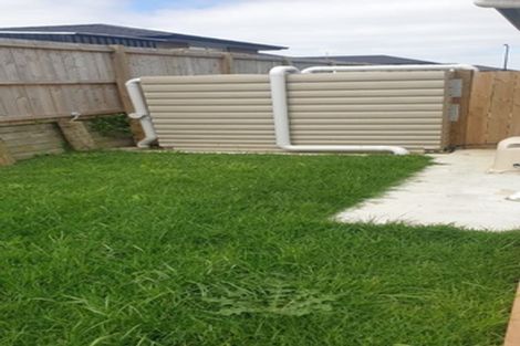 Photo of property in 11 Hoiho Road, Pukekohe, 2120