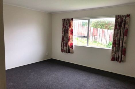 Photo of property in 57 Omapere Street, Whitby, Porirua, 5024