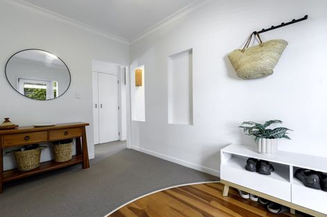 Photo of property in 17 Williams Street, Tauranga, 3110