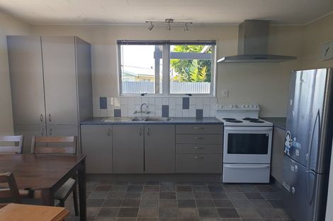 Photo of property in 2/8 Kauri Street, Taradale, Napier, 4112