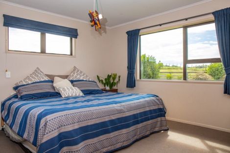 Photo of property in 413a Baylys Coast Road, Dargaville, 0377
