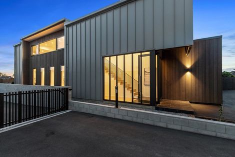 Photo of property in 4u3 Domain View Lane, Frankton, Hamilton, 3204