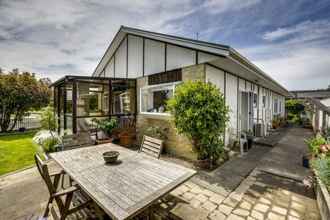 Photo of property in 26 Otatara Road, Taradale, Napier, 4112