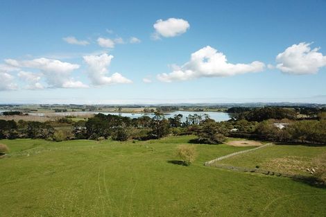 Photo of property in 131 Saddleton Road, Clarks Beach, 2679