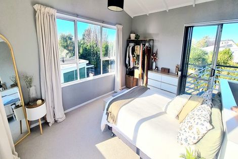 Photo of property in 90 King Street, Taradale, Napier, 4112