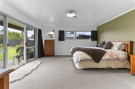 Photo of property in 36 Maire Street, Inglewood, 4330