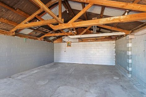 Photo of property in 5 Bute Street, Woolston, Christchurch, 8062