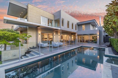 Photo of property in 45 Waiwetu Street, Fendalton, Christchurch, 8052