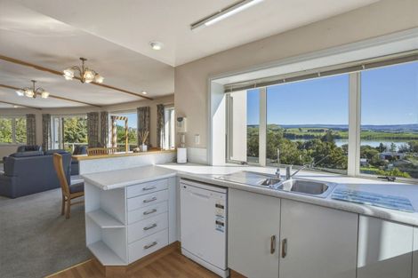 Photo of property in 19 Sandown Street, Waihola, Milton, 9073