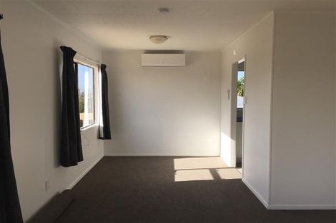 Photo of property in 101 Don Buck Road, Massey, Auckland, 0614