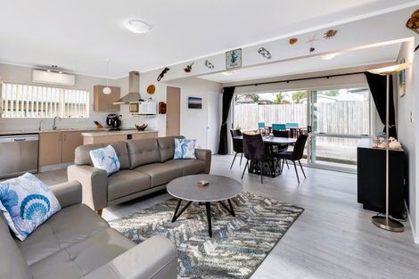 Photo of property in 11a Ata-mahina Way, Ruakaka, 0116