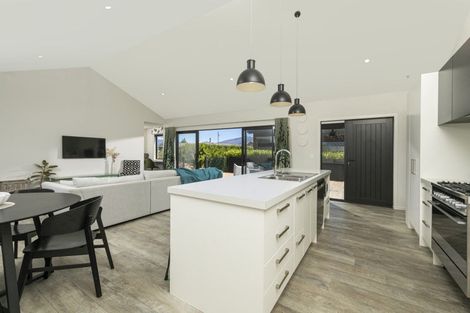 Photo of property in 23 Matipo Street, Wanaka, 9305