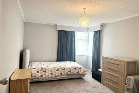 Photo of property in 18 Langford Street, Naenae, Lower Hutt, 5011