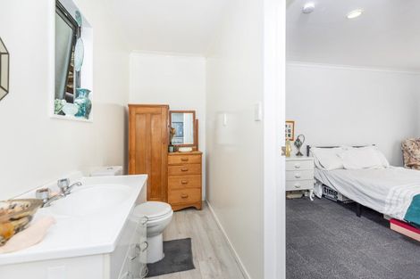 Photo of property in 209 Kihikihi Road, Te Awamutu, 3800