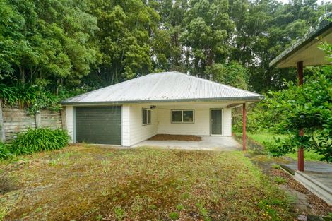 Photo of property in 82 Halcombe Road, Feilding, 4775