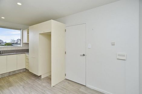 Photo of property in 1/3 James Condon Place, Redwood, Christchurch, 8051