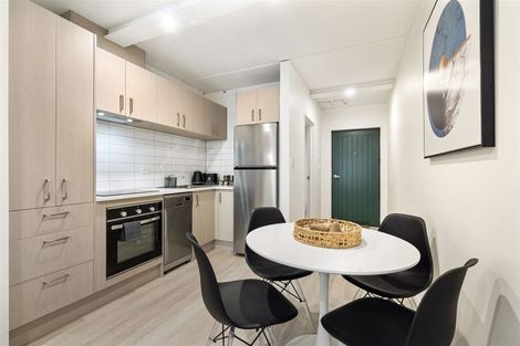 Photo of property in 11 East Street, Papakura, 2110