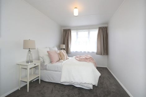 Photo of property in 30 Lipscombe Crescent, Havelock North, 4130