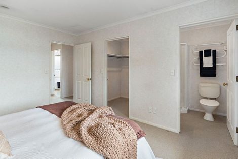 Photo of property in 143 Dixon Street, Masterton, 5810